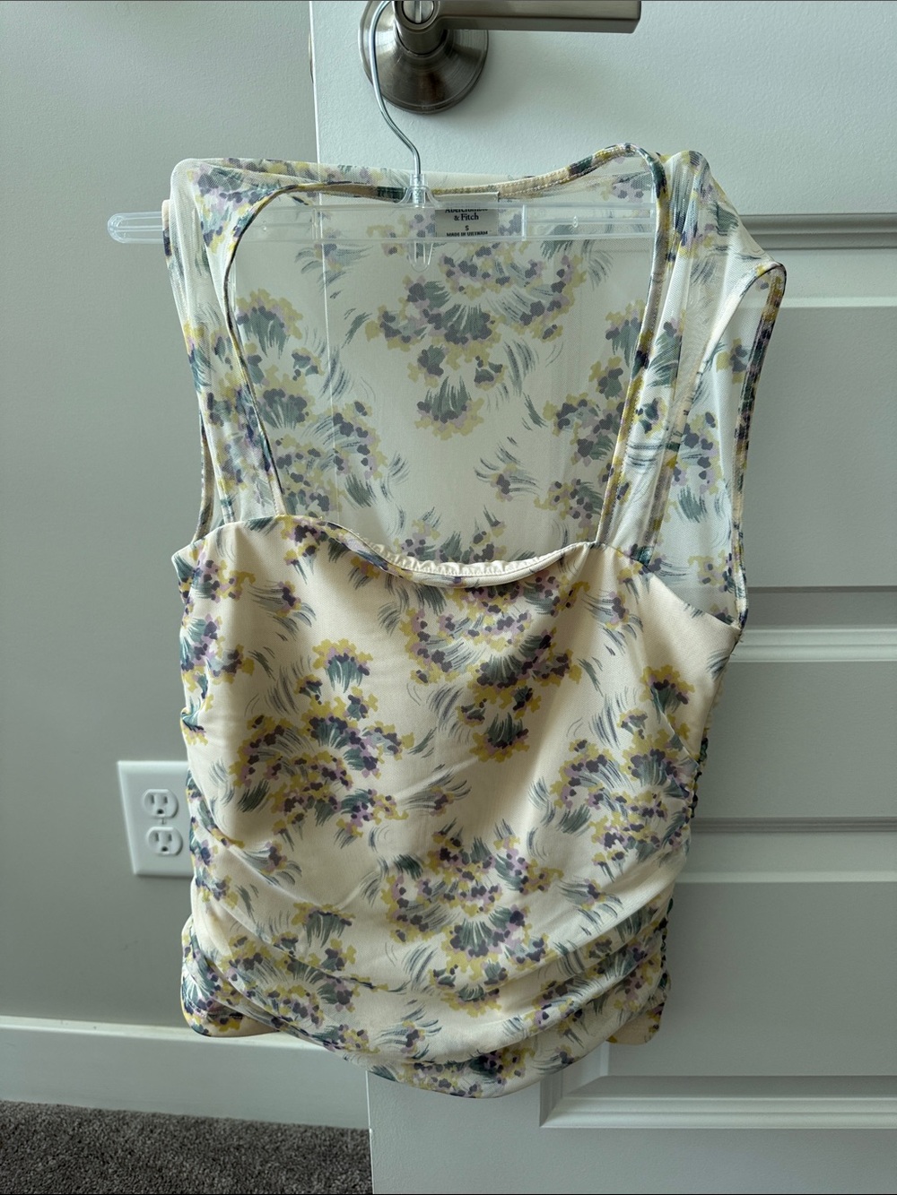 Abercrombie & Fitch Cream Floral Sleeveless Camisole